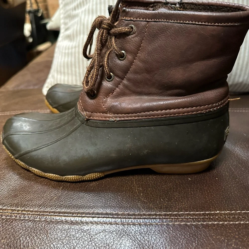 { Sperry } Saltwater Duck‎ Boots Kids Girls size 6 Brown